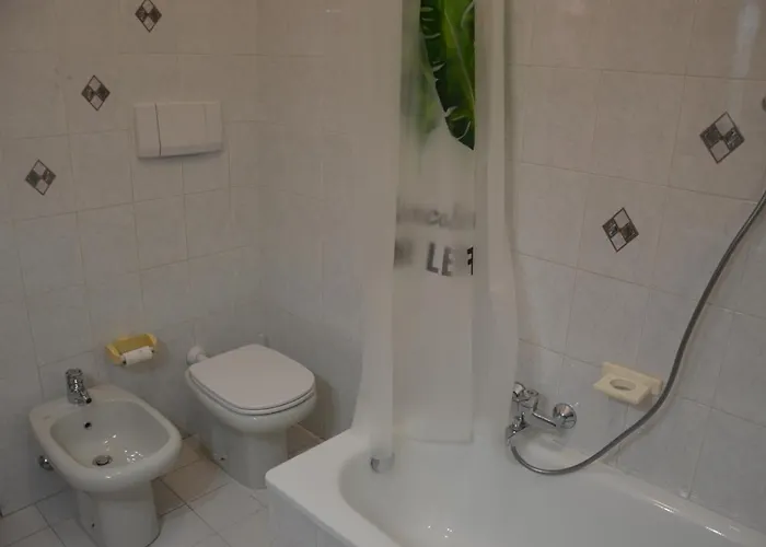 Fly Me To Venice Casa de hóspedes 4*