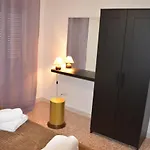 Gasthuis Fly Me To Venice