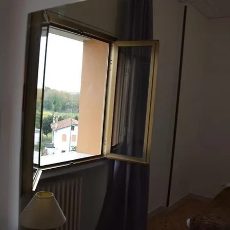 Fly Me To Venice Guest house